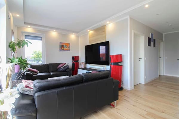 Immobilie in Zarrentin am Schaalsee - Schöne 2,5 Zimmer Penthouse Wohnung - nahe am See gelgen - Bild 1