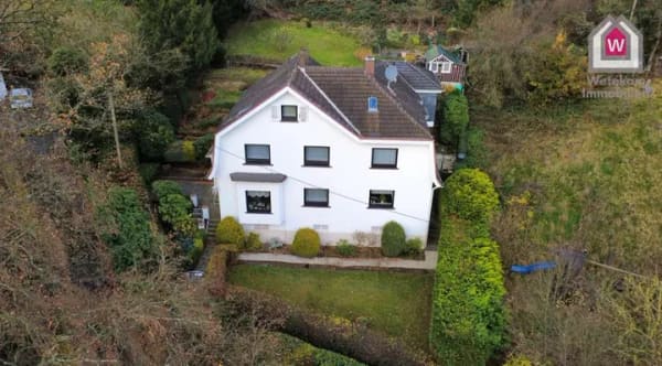 Immobilie in Gevelsberg - Ein Haus, das viele kennen –
und einer neu gestalten kann - Bild 0