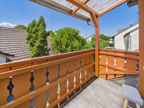 Immobilie in Dornhan - Modernisiertes Zweifamilienhaus – flexibel wohnen, gemeinsam leben oder vermieten - Bild 3