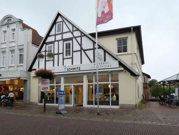 Immobilie in Nienburg/Weser - Wohn-/ und Geschäftshaus in bester Lage   interessante Kapitalanlage in der nienburger Altstadt - Bild 0