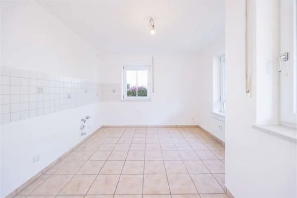 Immobilie in Altenmarkt an der Alz - Wohnen mit Garten - 4-Zimmer-Eigentumswohnung mit Terrasse, Garten und zwei Stellplätzen - Bild 3