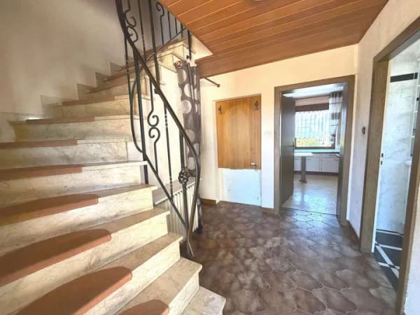 Immobilie in Biblis - Freistehendes Einfamilienhaus mit großzügigem Garten! - Bild 2