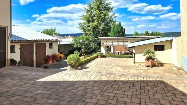 Immobilie in Unterwellenborn - Großzügiges Einfamilienhaus mit Gartenparadies in Könitz! - Bild 3