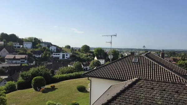 Immobilie in Bermatingen - Vielseitig. Großzügig. Aussichtsstark. - Bild 1