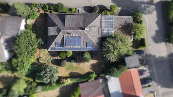 Immobilie in Steinheim am Albuch - Einfamilienhaus verklinkert mit ELW und Garten in ruhiger Lage - Bild 2