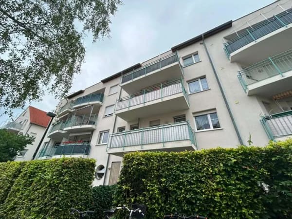 Immobilie in Wildau - Bezugsfrei: Charmante 3-Zimmer-Wohnung mit Tiefgaragen-Stellplatz und 2 Balkone in Berlin-Wildau - Bild 2