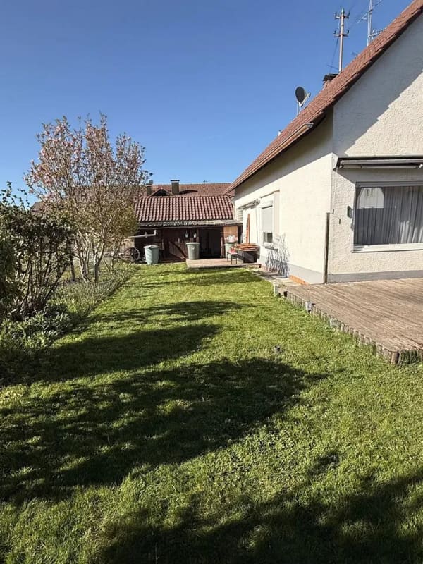 Immobilie in Neenstetten - Haus in Neenstetten - Bild 2
