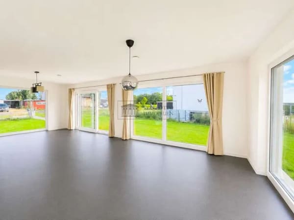 Immobilie in Messenkamp - Technik trifft Wohnqualität – KfW-40-Haus mit durchdachter Bauweise & Lüftungssystem - Bild 1