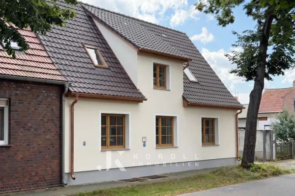 Immobilie in Elsterheide - Halštrowska Hola - Platz für Familie, Handwerk & Natur: Traditionelles Wohnhaus mit Potenzial in ruhiger Dorflage - Bild 1
