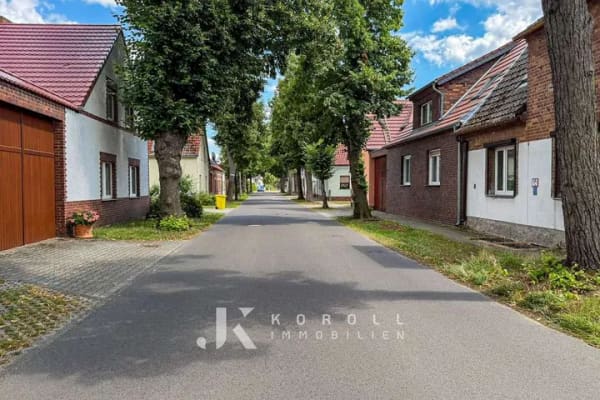 Immobilie in Elsterheide - Halštrowska Hola - Platz für Familie, Handwerk & Natur: Traditionelles Wohnhaus mit Potenzial in ruhiger Dorflage - Bild 4