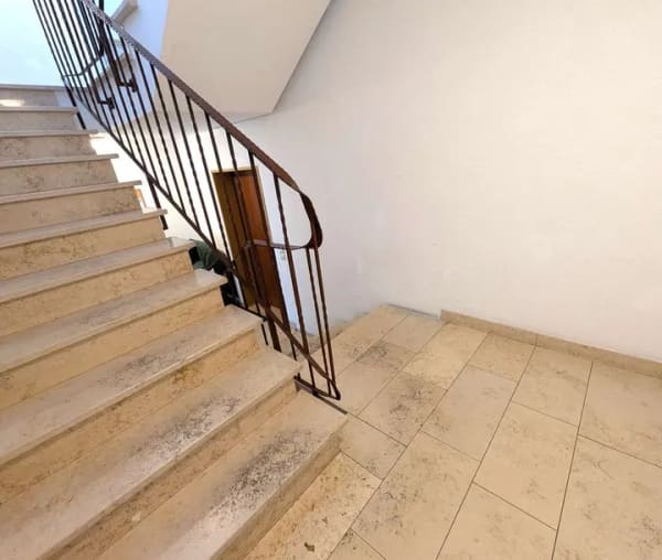 Immobilie in Dietenheim - Herrliche Räumlichkeiten * ehemalige Praxis ideal für Wohnungsumbau - Bild 1