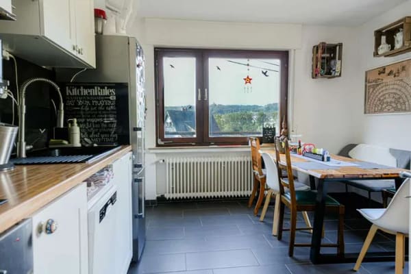 Immobilie in Braubach - Stadtnah  startklar: Einfamilienhaus mit Einliegerwohnung in Braubach. - Bild 1