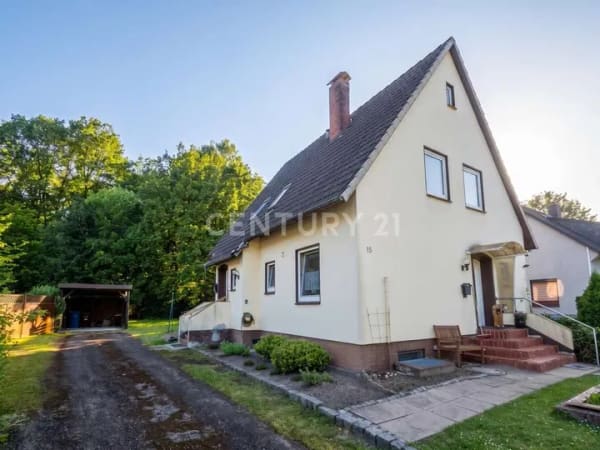Immobilie in Hambergen - Vermietetes Zweifamilienhaus in Hambergen - Bild 1