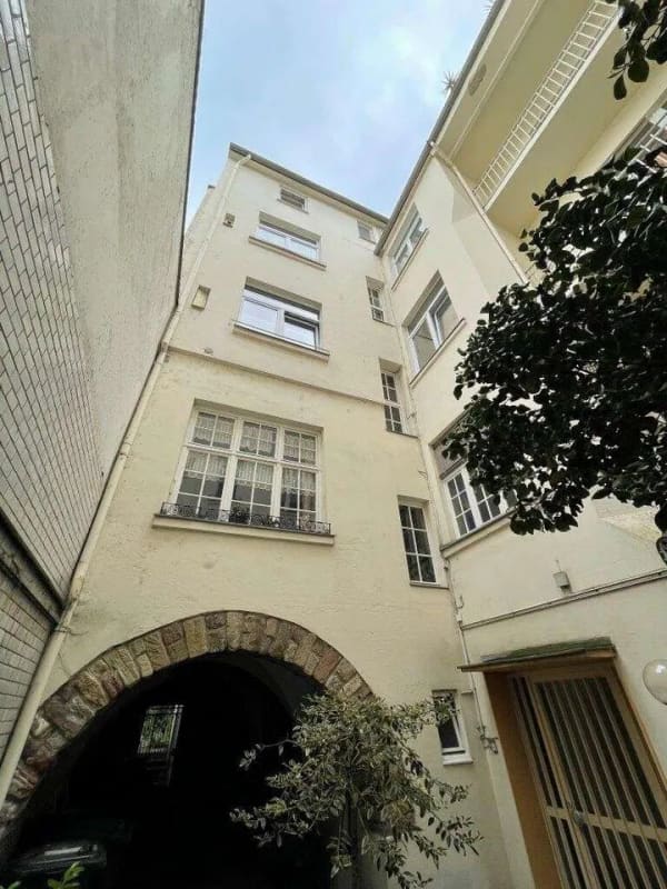 Immobilie in Koblenz - Große Dachgeschosswohnung in gepflegtem Altbau in der südlichen Vorstadt von Koblenz!
Vermietet! - Bild 2