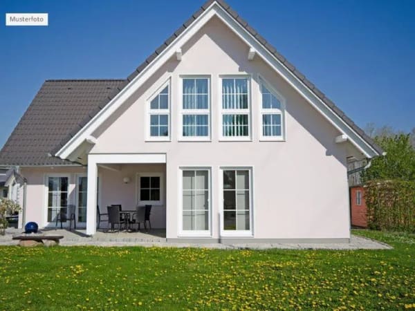 Immobilie in Garrel - Einfamilienhaus in 49681 Garrel, Albert-Schweitzer-Str. - Bild 0
