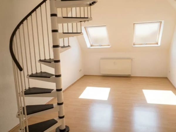 Immobilie in Leipzig - Immobilienpaket Leipzig | 2 Wohnungen & 1 Gewerbeeinheit zum Kauf - Bild 1