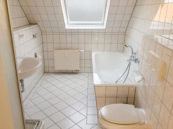 Immobilie in Leipzig - Immobilienpaket Leipzig | 2 Wohnungen & 1 Gewerbeeinheit zum Kauf - Bild 3