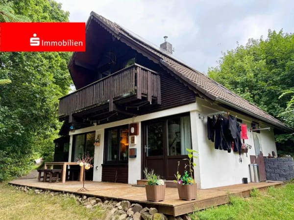 Immobilie in Frankenau - Liebevoll renovierte Ferienhaus in der Nähe des Edersee und Nationalpark Kellerwald Edersee - Bild 0
