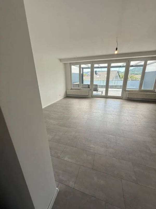 Immobilie in Erlenbach - Gepflegte Doppelhaushälfte mit Dachterrasse und Garten in Erlenbach - Bild 1
