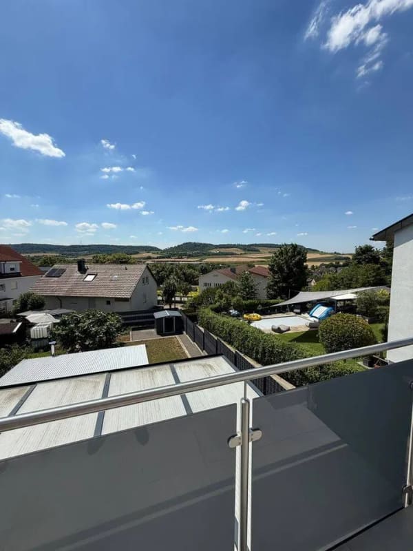 Immobilie in Erlenbach - Gepflegte Doppelhaushälfte mit Dachterrasse und Garten in Erlenbach - Bild 4