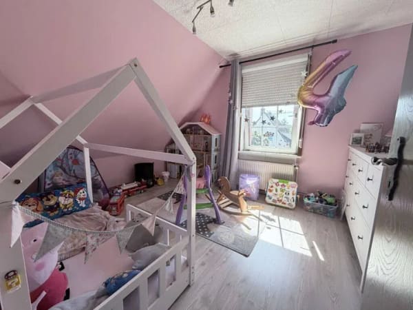 Immobilie in Barntrup - Zweifamilienhaus mit Raum für Ideen - Bild 4