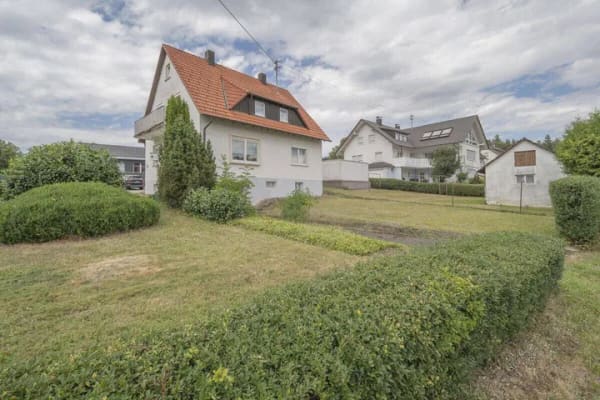 Immobilie in Bubsheim - Sonniges und freistehendes Haus in beliebtem Heubergort - AlbTRAUM für die ganze Familie - Bild 0