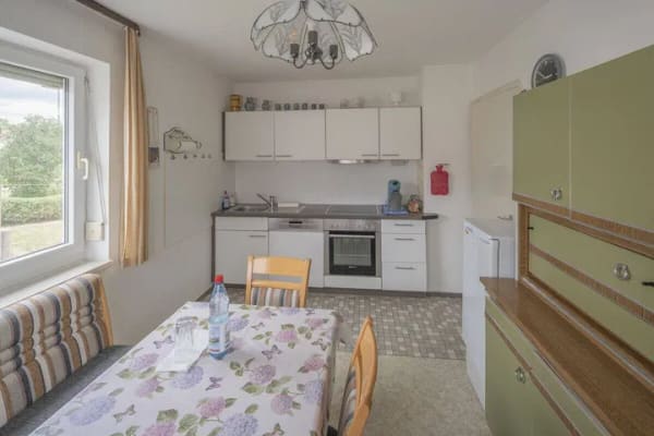 Immobilie in Bubsheim - Sonniges und freistehendes Haus in beliebtem Heubergort - AlbTRAUM für die ganze Familie - Bild 2