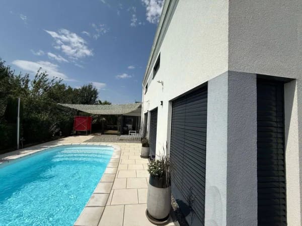 Immobilie in Mahlberg - Modernes Architektenhaus mit Pool, Wintergarten und PV-Anlage - Bild 2