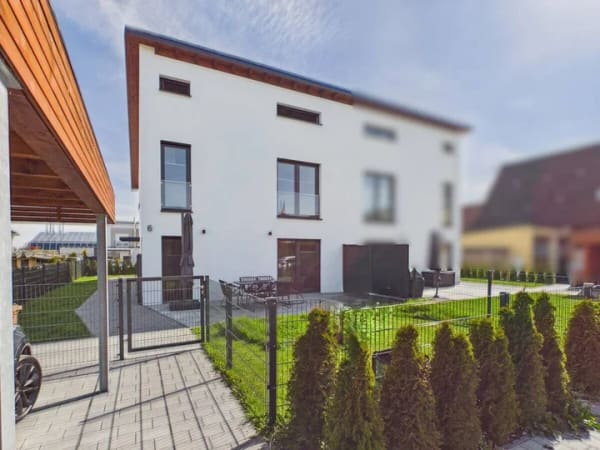 Immobilie in Deißlingen - Gelegenheit - ohne Baustress:  Neuwertig kaufen, einziehen & wohlfühlen - Bild 2