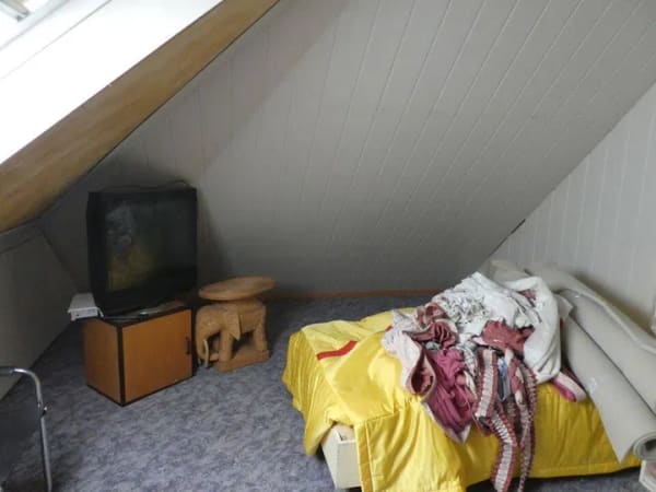 Immobilie in Biebergemünd - Außergewöhnliches Einfamilienhaus mit traumhaftem Garten und idyllischem Koi-Schwimmteich! - Bild 4