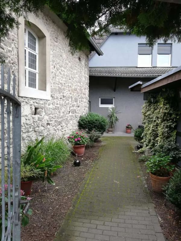 Immobilie in Sehnde - Mehrgenerationenhaus mit 17 Zimmern in Sehnde - Bild 3
