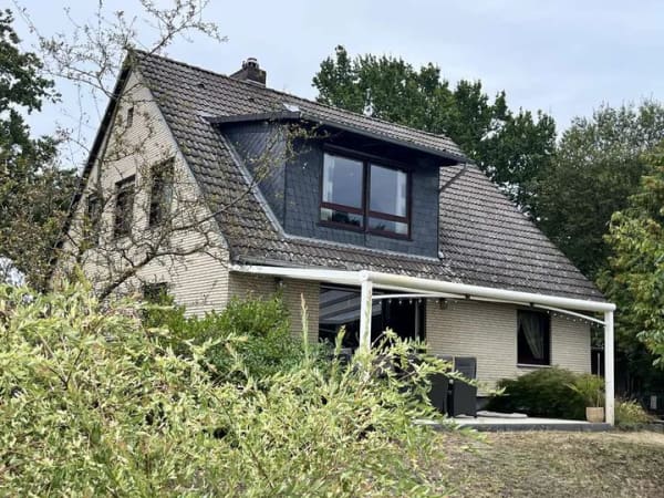 Immobilie in Meinersen - Idylle pur! Modernisiertes EFH (2. WE möglich!) u.a. mit neuer EBK in ruhiger Lage von Päse - Bild 3