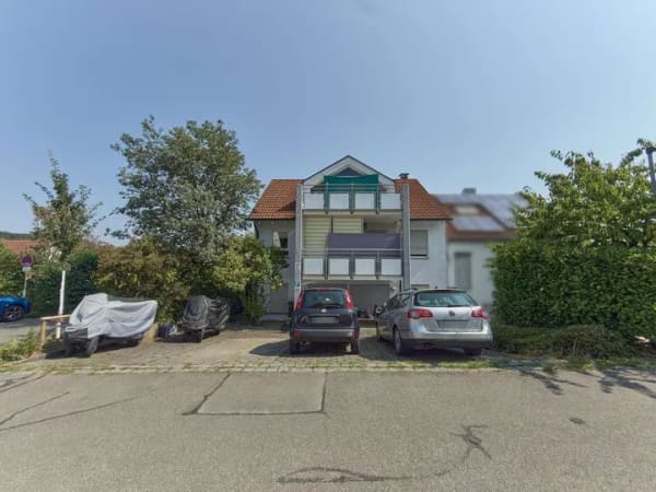 Immobilie in Ostfildern - Tolle Chance in Ostfildern!
Gepflegtes und vollvermietetes 4-Parteienhaus - Bild 0