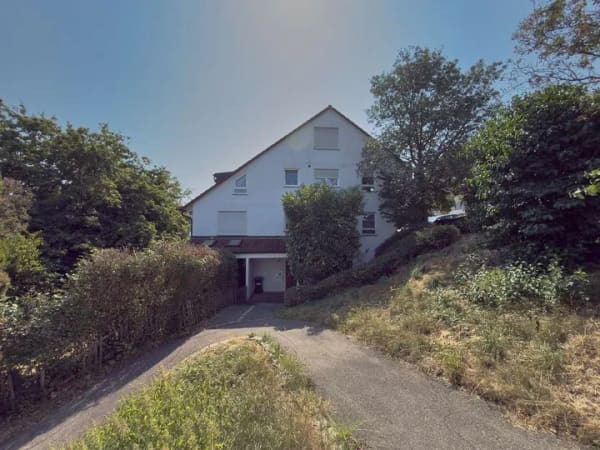 Immobilie in Ostfildern - Tolle Chance in Ostfildern!
Gepflegtes und vollvermietetes 4-Parteienhaus - Bild 2