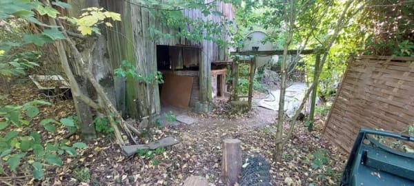 Immobilie in Leuchtenberg - Freistehendes Einfamilienhaus mit großem Grundstück und grün eingewachsen ohne Einsicht von Nachbarn in Döllnitz zu verkaufen. - Bild 3