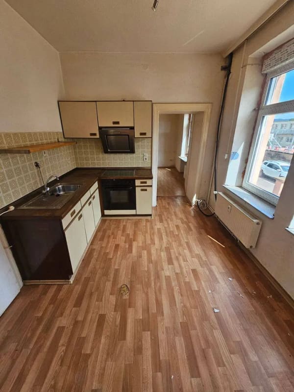 Immobilie in Merzkirchen - Investitionsobjekt in Saarburg mit 5 Wohneinheiten in bester Lage - Bild 1
