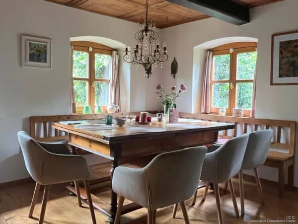 Immobilie in Wurmannsquick - *** Besichtigungstage Sa. 22. & So. 23.08.2026 *** Sanierter Vierseithof - 11.500m² Wiese/Wald/Bach 320m² Wohnfläche + 500m² Nutz- und Nebenfl - Bild 0