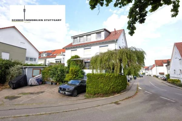 Immobilie in Wolfschlugen - Schönes 3 Familienhaus (ca. 236m²)- renoviert, in guter Lage von Wolfschlugen - Bild 0