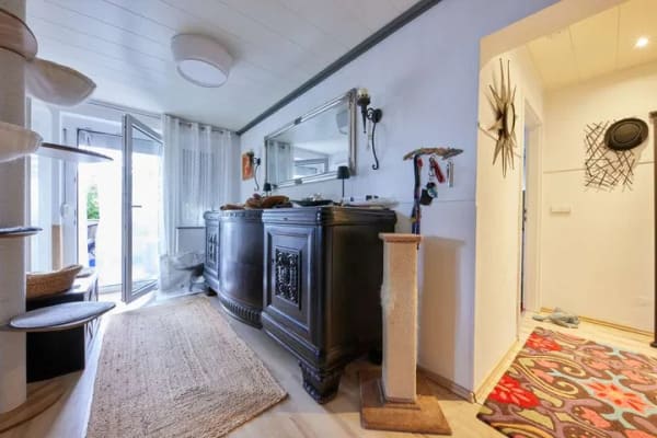 Immobilie in Wolfschlugen - Schönes 3 Familienhaus (ca. 236m²)- renoviert, in guter Lage von Wolfschlugen - Bild 4