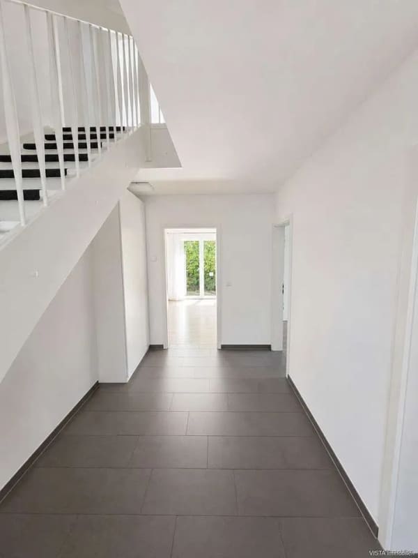 Immobilie in Modautal - **VISTA Immobilien** Modernes Einfamilienhaus mit schönem Garten – freistehend & naturnah wohnen - Bild 1