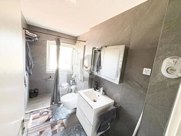Immobilie in Sulzbach an der Murr - ZENTRAL MIT BALKON & S-BAHN-ANBINDUNG - Bild 3
