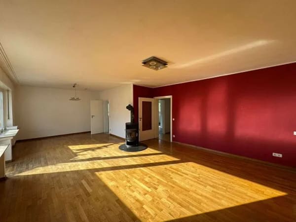 Immobilie in Ennepetal - Viel Platz für die gesamte Familie im Eigenheim! Einfamilienhaus mit Carport in Ennepetal - Bild 2