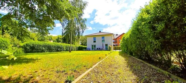 Immobilie in Rüdersdorf bei Berlin - Vermietetes Einfamilienhaus im italienischen Stil in ruhiger Wohnlage - Bild 1