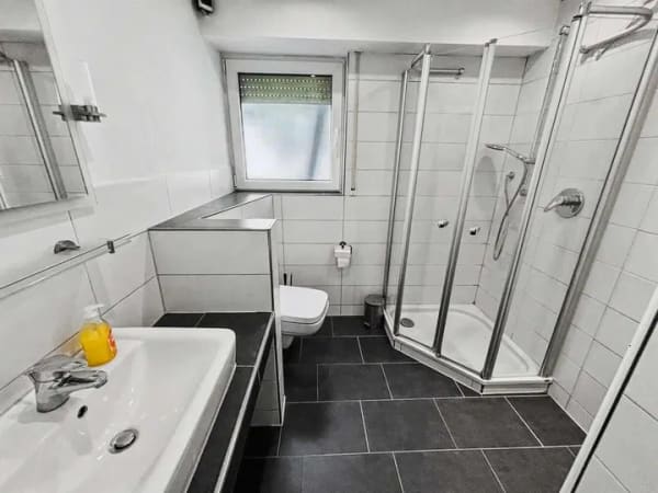 Immobilie in Kalletal - Geräumiges Mehrfamilienhaus in toller Lage von Kalletal-Westorf - Bild 3