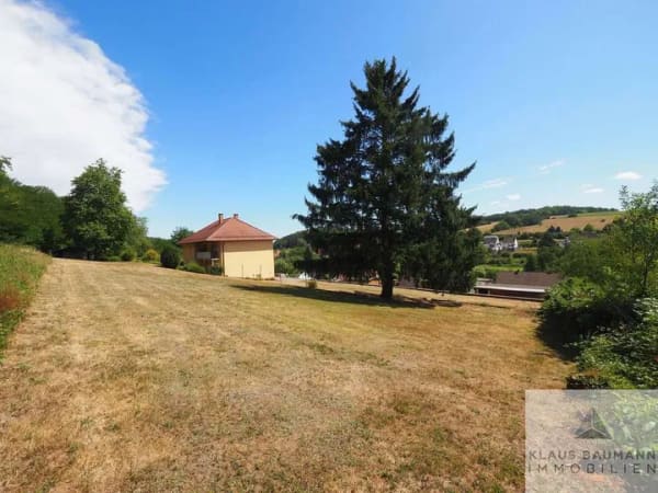 Immobilie in Dellfeld - FREISTEHENDES EINFAMILIENHAUS MIT SCHÖNEM FERNBLICK - Bild 3