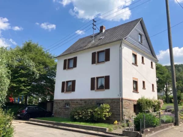 Immobilie in Daaden - Für junge Familien: Einfamilienhaus in top Lage und mit bester Infrastruktur in Daaden! - Bild 1
