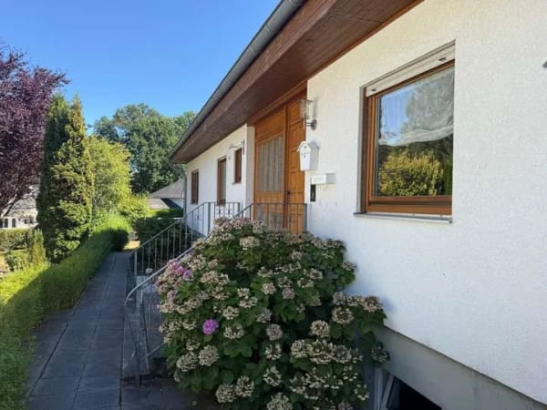 Immobilie in Neunkirchen-Seelscheid - Terrassenwohnung mit viel Raum - Bild 2