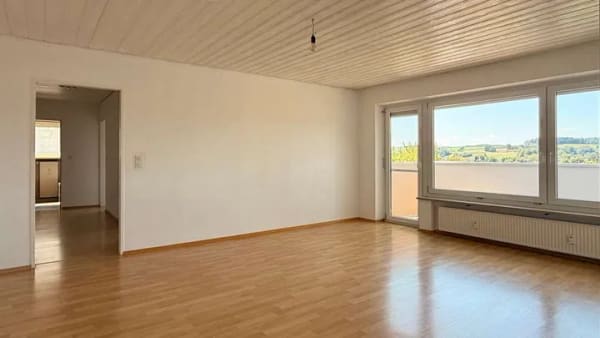 Immobilie in Glonn - Sofort bezugsfreie 3-Zimmer-Wohnung mit TG in Glonn - Bild 1