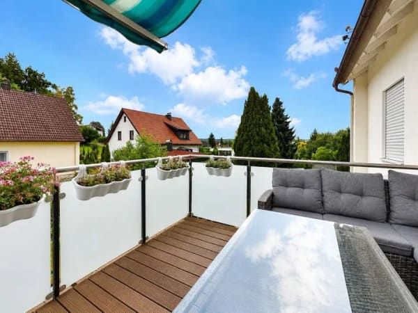 Immobilie in Thannhausen - Gepflegtes Zweifamilienhaus in ruhiger Lage – Kapitalanlage mit zwei vermieteten Wohneinheiten - Bild 2