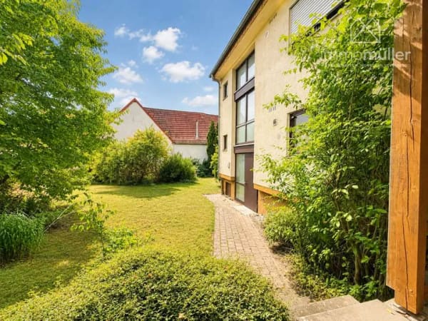 Immobilie in Kriegsfeld - Ein-/Zweifamilienhaus mit großem Grundstück und teilweisem Sanierungsbedarf in Kriegsfeld - Bild 3
